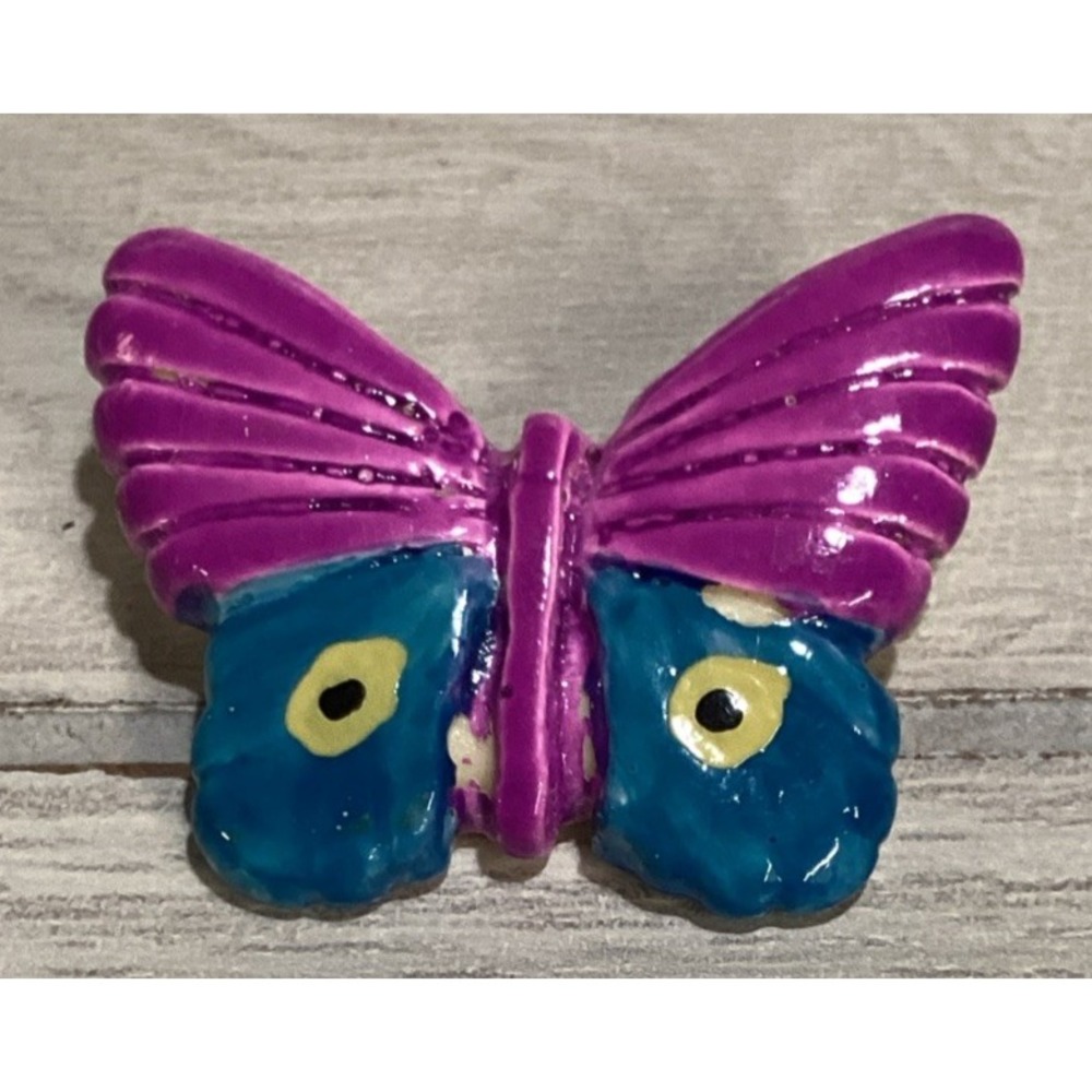 Multicolor Painted Pin Butterfly Vintage *Chipped‎ or Paint Missing*